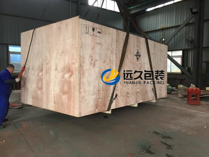 打包木箱